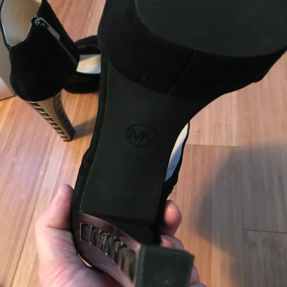 MICHAEL KORS Blk-Gem-Silver-Heel Velvet Ankle Cuff - Picture 9 of 11